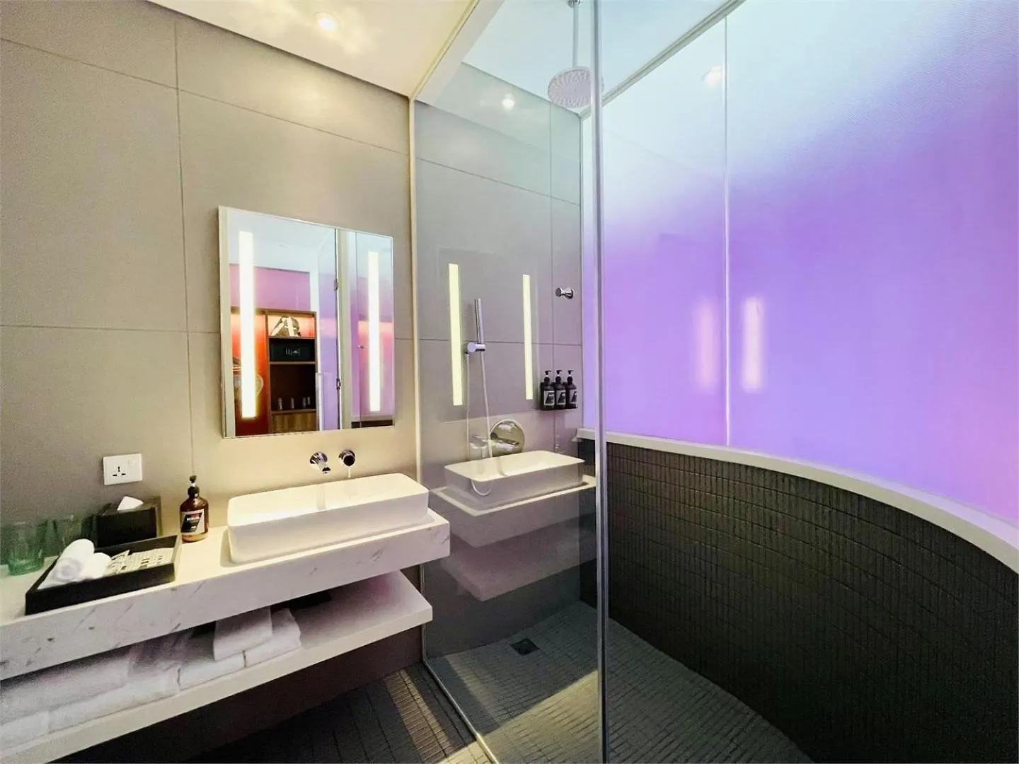 Wink Hotel Danang Centre - 24Hrs Lifestyle Stay